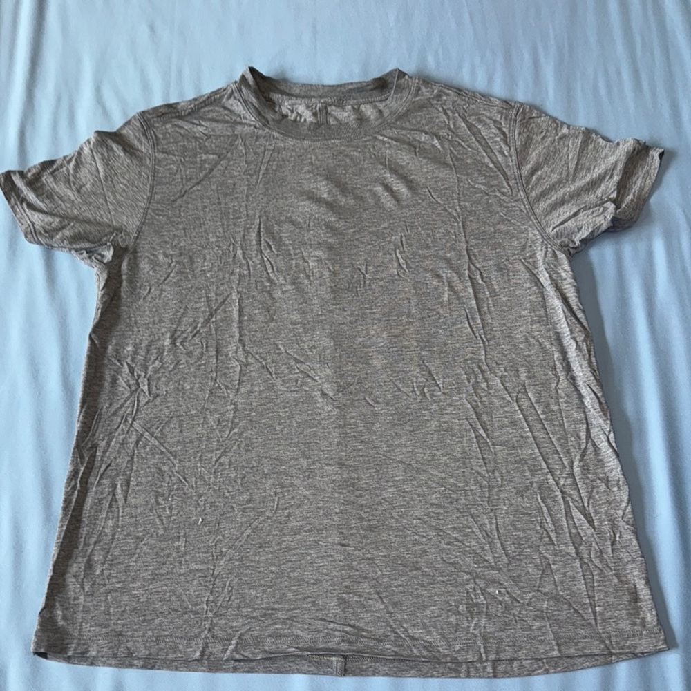 Lululemon Athletica Gray Short Sleeve Tee